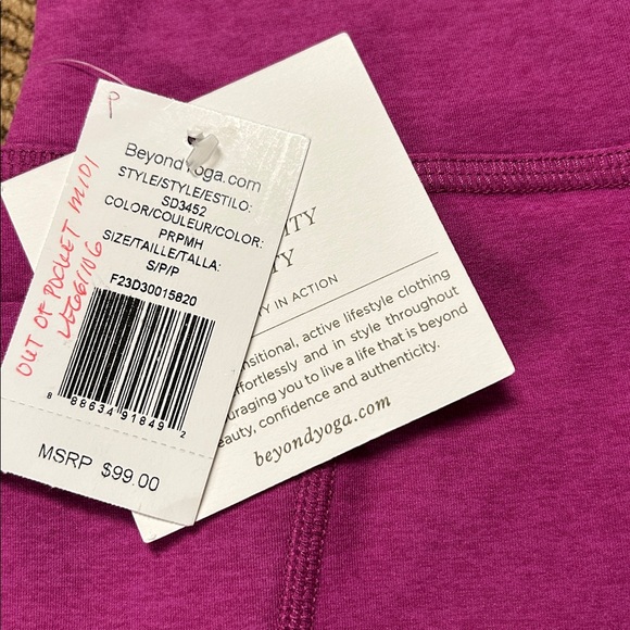 Beyond yoga out of pocket midi legging - Picture 3 of 3